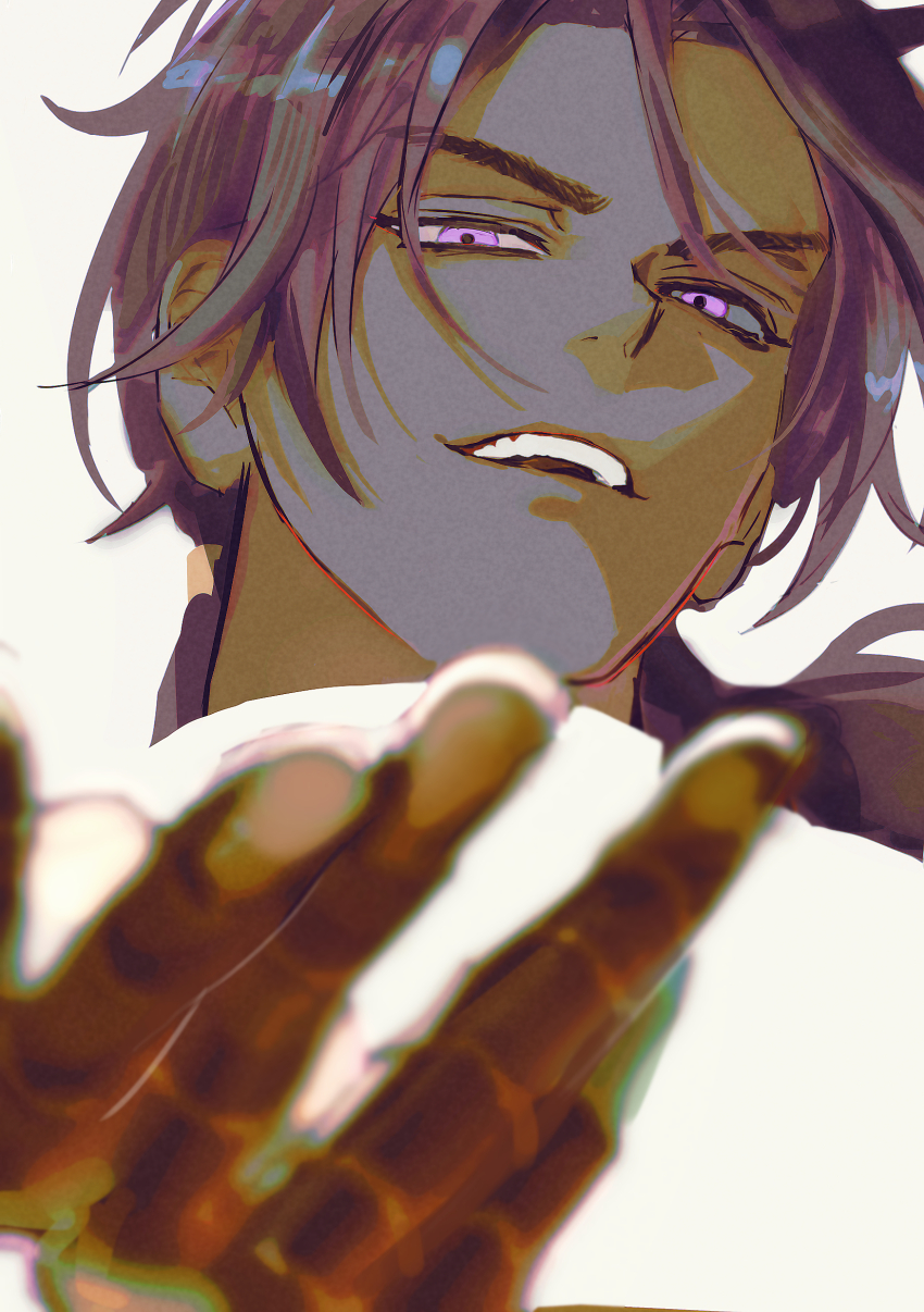 1boy, absurdres, bhima_(fate), bhima_(second_ascension)_(fate), dark-skinned_male, dark_skin, fate/grand_order, fate_(series), fruitstella, gauntlets, highres, long_hair, male_focus, ponytail, purple_eyes, purple_hair, simple_background, smile, solo, upper_body, white_background