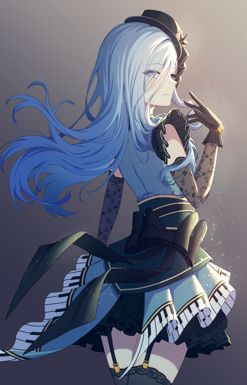 1girl, absurdres, black_flower, black_gloves, black_hat, blue_eyes, closed_mouth, commentary_request