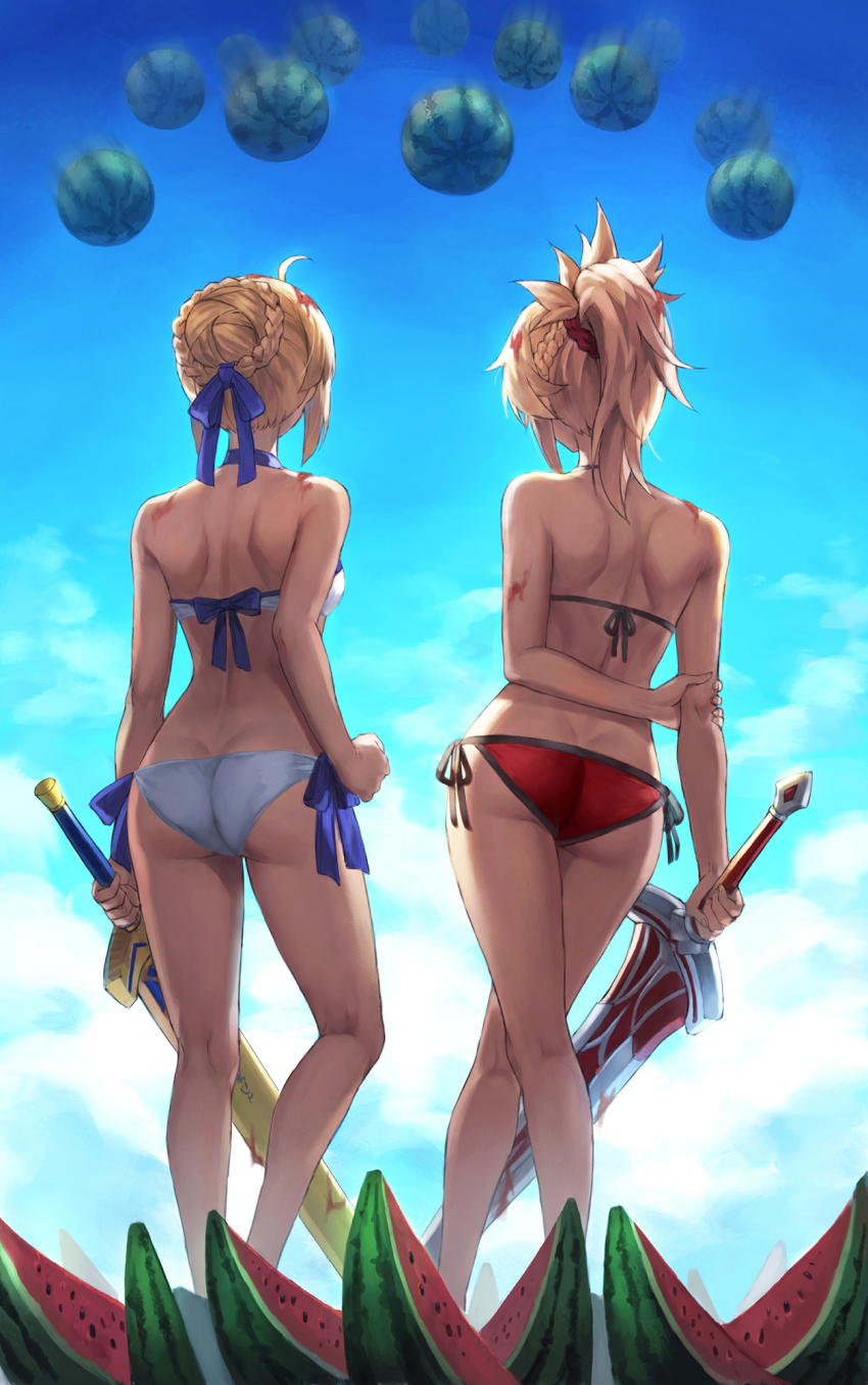 2girls, artoria_pendragon_(fate), ass, back, bare_shoulders, bikini, blonde_hair, blue_sky