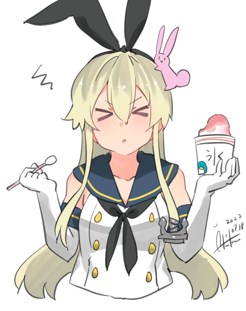 >_<, 1girl, absurdres, animal_ears, black_hairband, black_neckerchief, black_ribbon, blonde_hair