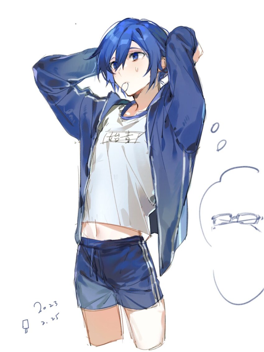 1boy, arms_up, blue_eyes, blue_hair, blue_jacket, chinese_commentary, commentary_request, dated, glasses, hair_tie_in_mouth, highres, jacket, kaito_(vocaloid), kazemi_arashi, long_sleeves, male_focus, midriff_peek, mouth_hold, navel, short_hair, shorts, solo, speech_bubble, thought_bubble, tying_hair, vocaloid, white_background