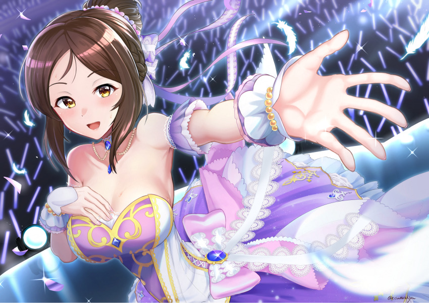 1girl, ayase_honoka, bare_shoulders, bead_bracelet, beads, blurry, blurry_background, blurry_foreground