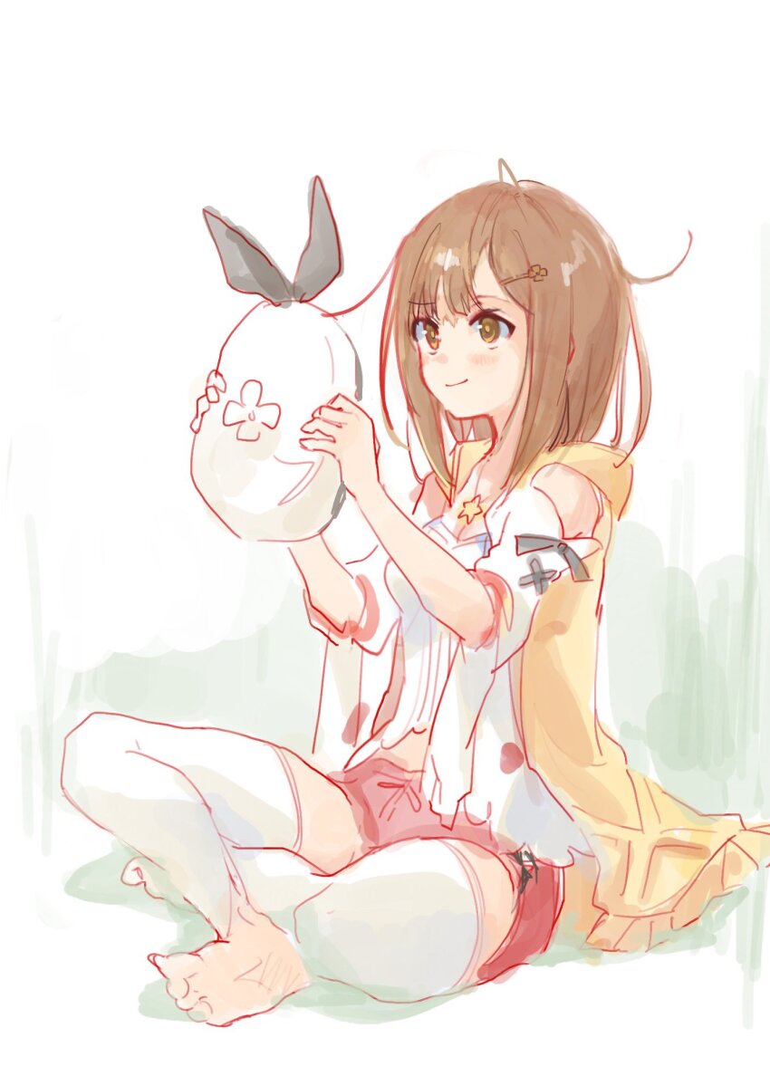 1girl, atelier_(series), atelier_ryza, beret, brown_eyes, brown_hair, hat, highres