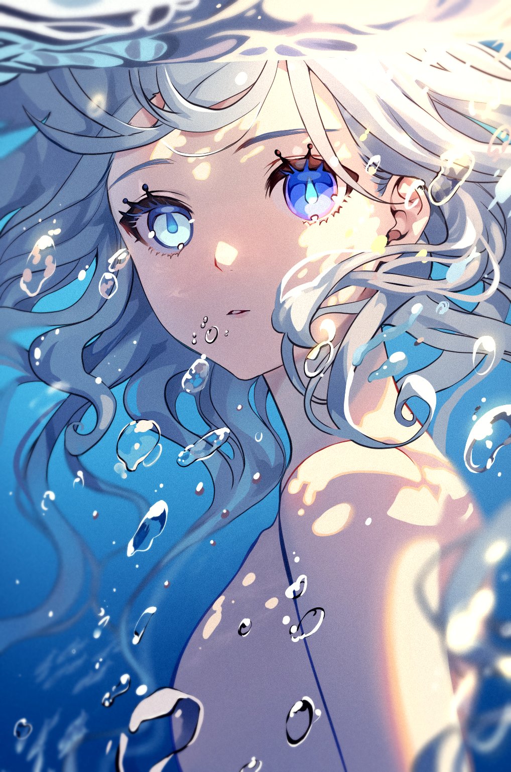 1girl, air_bubble, blue_eyes, blurry, blurry_foreground, bubble, collarbone, commentary