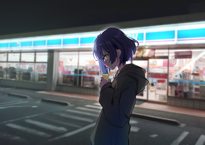 1girl, absurdres, beiqi_coconut, black_jacket, bocchi_the_rock!, drinking_straw, earrings, highres, hood, hooded_jacket, jacket, jewelry, night, short_hair, sky, solo, upper_body, yamada_ryo, yellow_eyes