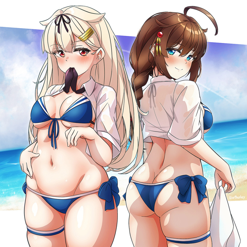 2girls, ahoge, arthur_ko, ass, bikini, black_ribbon, blonde_hair, blue_bikini