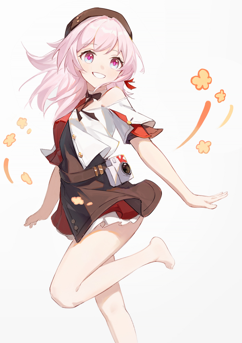 1girl, bare_shoulders, barefoot, belt, beret, black_hat, blue_eyes, blush, breasts, camera, chinese_commentary, commentary_request, detached_collar, hat, high-waist_belt, highres, honkai:_star_rail, honkai_(series), layered_clothes, leg_up, march_7th_(honkai:_star_rail), march_7th_(kfc)_(honkai:_star_rail), medium_breasts, multicolored_eyes, off_shoulder, pen_liangshui_po_ya_po, pink_eyes, pink_hair, simple_background, smile, solo, teeth, two-tone_eyes, white_background