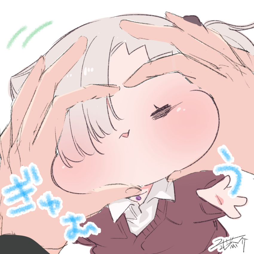 1girl, 1other, black_scrunchie, blush, brown_cardigan, cardigan, chanto_suenai_kyuuketsuki-chan, chibi
