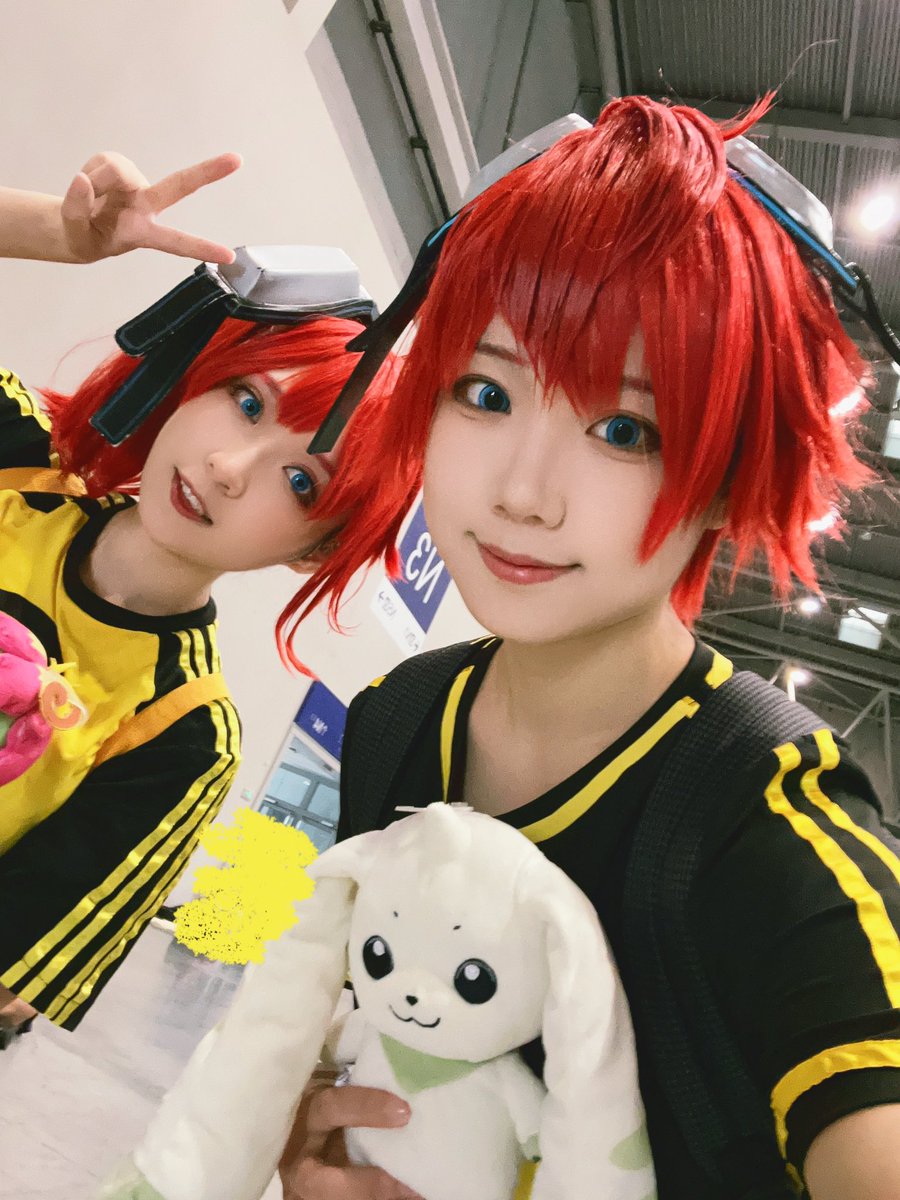 aiba_ami, aiba_ami_(cosplay), aiba_takumi, aiba_takumi_(cosplay), blue_eyes, cosplay, digimon, digimon_(creature)