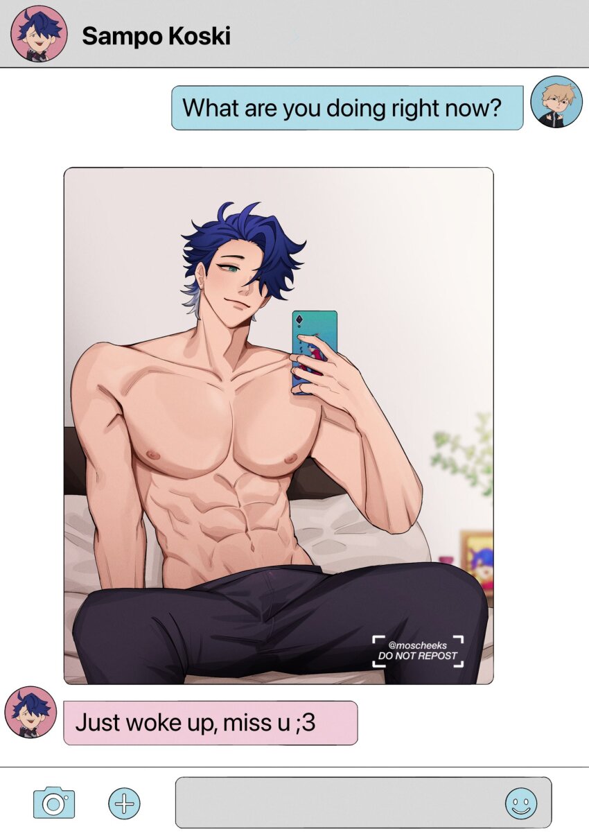 1boy, abs, arm_support, blue_hair, character_name, chibi, chibi_inset, collarbone, commentary, couple, emoticon, english_commentary, english_text, gepard_landau, green_eyes, highres, holding, holding_phone, honkai:_star_rail, honkai_(series), indoors, large_pectorals, looking_at_phone, male_focus, moscheeks, muscular, muscular_male, navel, nipples, on_bed, pectorals, phone, sampo_koski, short_hair, sitting, smile, spread_legs, taking_picture, text_messaging, topless_male, twitter_username, upper_body, yaoi