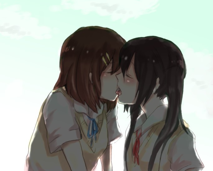 2girls, aoi_chiruko, black_hair, blush, brown_hair, couple, closed_eyes, female_focus