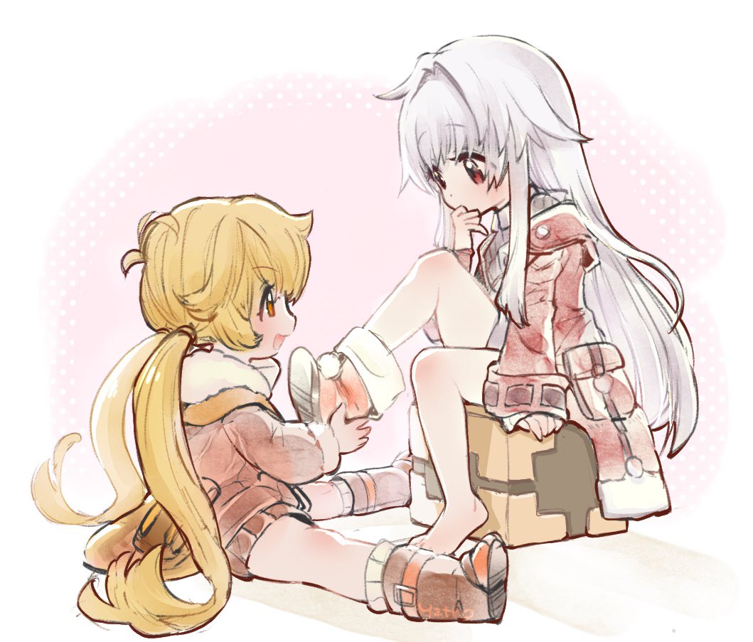 2girls, blonde_hair, child, clara_(honkai:_star_rail), honkai:_star_rail, honkai_(series), hook_(honkai:_star_rail), long_hair