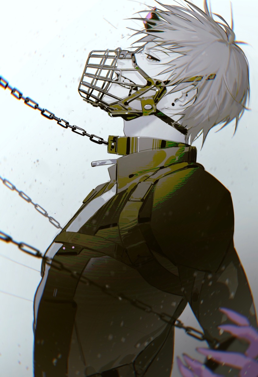 1boy, adapted_costume, black_hair, black_jacket, camu:_crocotta_(pgr), camu_(pgr), camu_(punishing:_gray_raven), chain, chained, chinese_commentary, chromatic_aberration, claws, collar, commentary, cuffs, earrings, from_side, grey_hair, highres, horns, jacket, jewelry, looking_at_viewer, male_focus, metal_collar, muzzle, nozzle, open_clothes, open_jacket, pale_skin, profile, punishing:_gray_raven, restrained, shackles, single_horn, solo, stud_earrings, upper_body, yuzitou