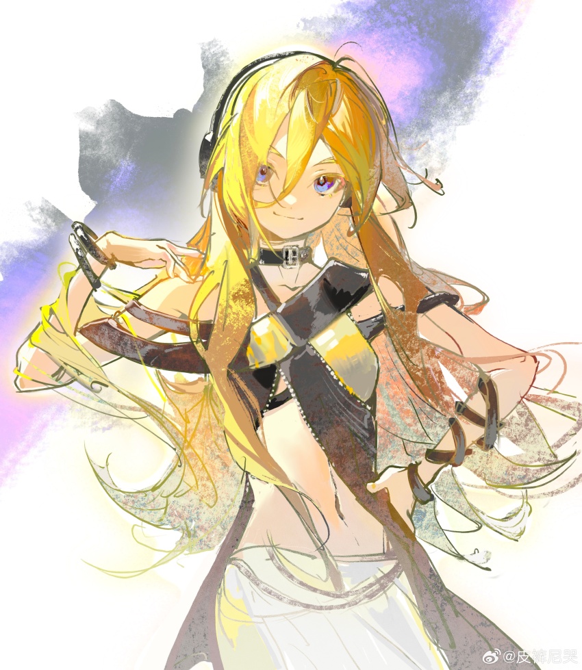 1girl, absurdres, belt_collar, black_choker, black_shirt, blonde_hair, blue_eyes, bracelet