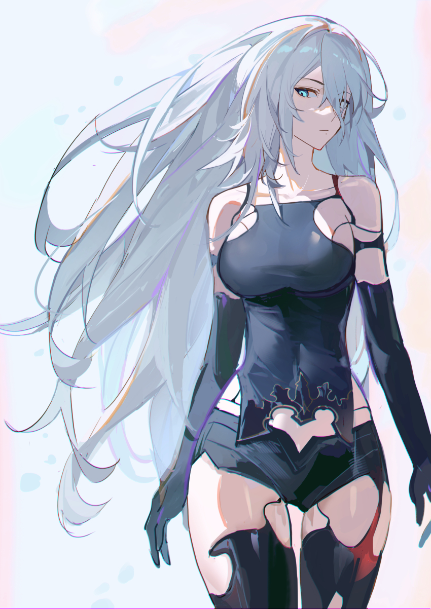 1girl, a2_(nier:automata), absurdres, android, aqua_eyes, black_gloves, black_shorts, breasts, elbow_gloves, ershuihe, gloves, grey_hair, hair_between_eyes, highres, joints, large_breasts, long_hair, mole, mole_under_mouth, nier:automata, nier_(series), robot_joints, short_shorts, shorts, simple_background, solo, very_long_hair