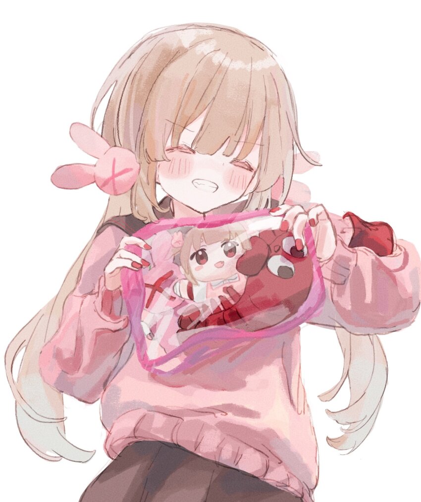 >_<, 1girl, :d, armband, bag, blonde_hair, blush, brown_skirt