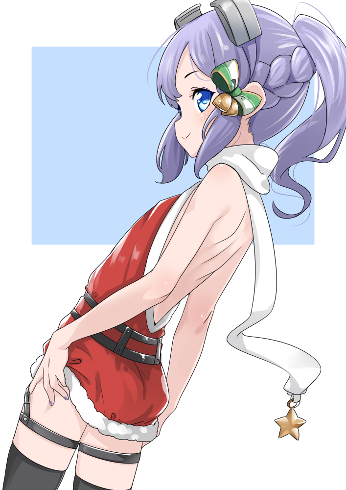 1girl, backless_dress, backless_outfit, bell, black_thighhighs, blue_eyes, bow, braid, closed_mouth, commentary, cowboy_shot, dress, ear_bell, flat_chest, french_braid, from_behind, fur-trimmed_dress, fur_trim, green_bow, headgear, kantai_collection, langley_(christmas)_(kancolle), langley_(kancolle), looking_at_viewer, looking_back, nassukun, paid_reward_available, ponytail, purple_hair, red_dress, scarf, short_dress, short_hair, smile, solo, star_(symbol), thigh_strap, thighhighs, white_scarf