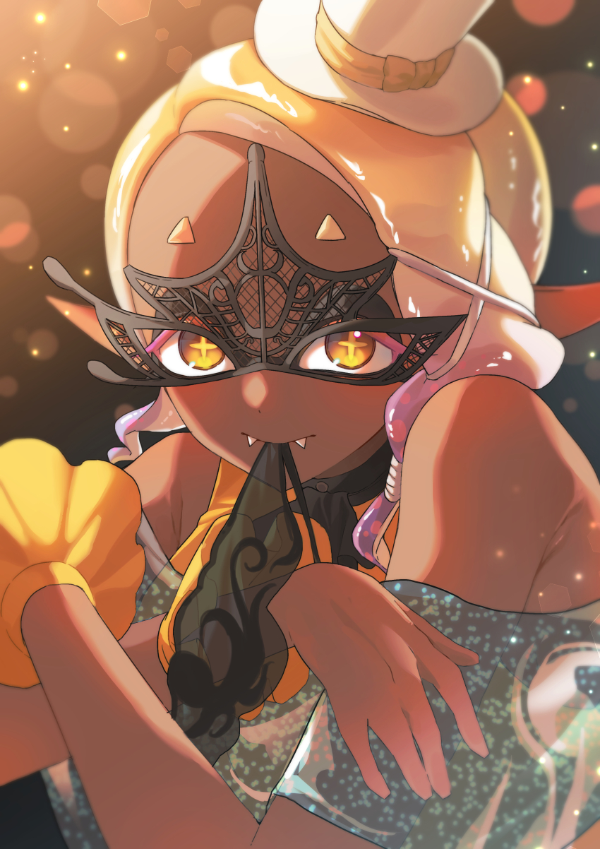 1girl, absurdres, alternate_costume, blonde_hair, dark-skinned_female, dark_skin, fangs, frye_(frostyfest)_(splatoon)