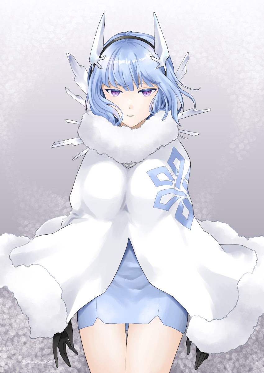 1girl, absurdres, black_gloves, black_hairband, blue_dress, blue_eyeshadow, blue_hair, coat, commentary_request, cowboy_shot, dot_nose, dress, eyeshadow, fire_emblem, fire_emblem_heroes, fur-trimmed_coat, fur_trim, gloves, grey_background, hairband, highres, looking_at_viewer, makeup, midori_no_baku, nifl_(fire_emblem), nintendo, parted_lips, purple_eyes, short_dress, short_hair, simple_background, solo, teeth, white_coat