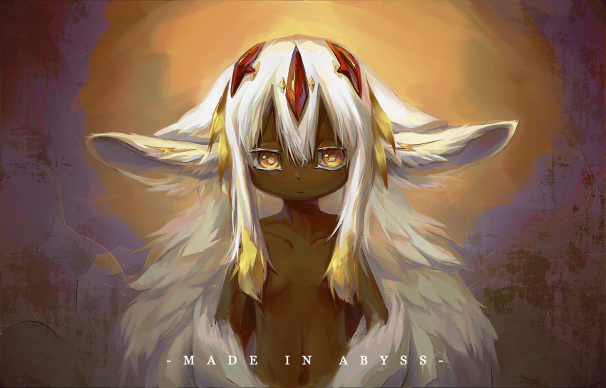 1girl, :|, animal_ears, blonde_hair, body_fur, bright_pupils, brown_background, chinese_commentary, closed_mouth, collarbone, colored_eyelashes, commentary_request, copyright_name, dark-skinned_female, dark_skin, expressionless, faputa, funeralll_black, hair_between_eyes, convenient_hair, highres, horns, long_hair, looking_at_viewer, made_in_abyss, monster_girl, multicolored_hair, multiple_horns, navel, red_horns, sidelocks, solo, straight-on, streaked_hair, two-tone_hair, upper_body, white_fur, white_hair, white_pupils, yellow_eyes