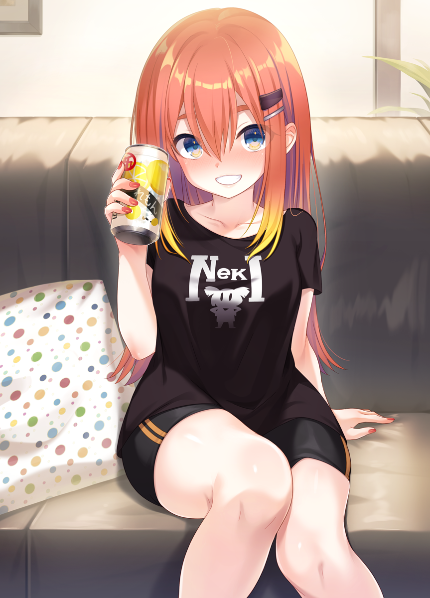 1girl, bike_shorts, black_shirt, blue_eyes, can, clothes_writing, gradient_hair, hair_between_eyes, hair_ornament, hairclip, highres, holding, holding_can, indie_virtual_youtuber, long_hair, looking_at_viewer, multicolored_hair, neki_(vtuber), ogiyuki, orange_hair, shirt, sitting, smile, solo, t-shirt, virtual_youtuber