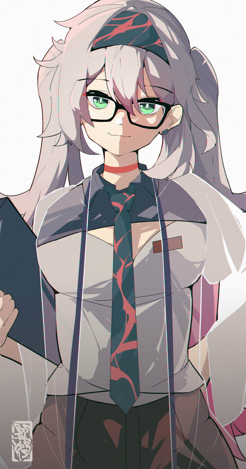 1girl, absurdres, brown_shorts, closed_mouth, cowboy_shot, girls'_frontline, girls'_frontline_neural_cloud, green_eyes