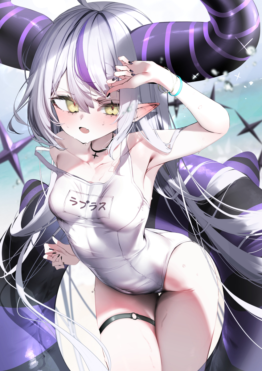 1girl, absurdres, ahoge, armpits, beach, black_choker, black_horns, blurry, blurry_background, bracelet, braid, braided_bangs, breasts, choker, collar, contrapposto, covered_navel, demon_girl, demon_horns, depth_of_field, double-parted_bangs, grey_hair, hair_flowing_over, highres, hololive, horns, huge_horns, impossible_clothes, impossible_swimsuit, inumata_ichini, jewelry, la+_darknesss, loli, long_hair, multicolored_hair, name_tag, new_school_swimsuit, o-ring, o-ring_thigh_strap, ocean, one-piece_swimsuit, outdoors, pointy_ears, purple_hair, red_pupils, school_swimsuit, shading_eyes, skindentation, slit_pupils, small_breasts, solo, strap_slip, streaked_hair, striped_horns, swimsuit, tail, thigh_strap, very_long_hair, virtual_youtuber, water_drop, white_one-piece_swimsuit, yellow_eyes