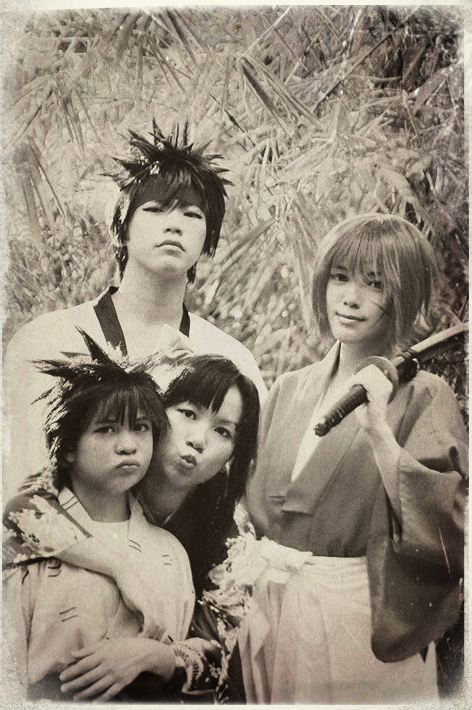1girl, 3boys, behindinfinity, cosplay, cosplay_photo, himura_kenshin, japanese_clothes, kamiya_kaoru, kimono, miguel_mercado, monochrome, moonlightflight, multiple_boys, myoujin_yahiko, photo_(medium), rurouni_kenshin, sagara_sanosuke, sandee, shinai, sword, weapon