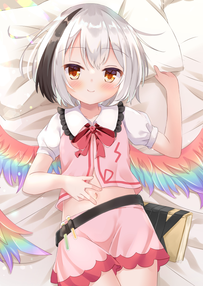 1girl, frills, hollow_song_of_birds, loli, looking_at_viewer, midriff, multicolored_hair, neck_ribbon