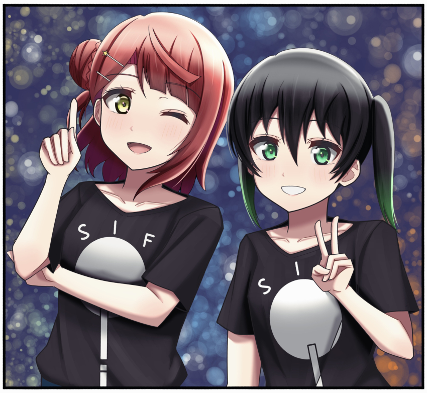 2girls, ame_(amedayo_njgk), black_hair, black_shirt, blunt_bangs, collarbone, commentary, commentary_request, gradient_hair, green_eyes, green_hair, hair_between_eyes, hair_bun, hair_ornament, hairclip, highres, looking_at_viewer, love_live!, love_live!_nijigasaki_high_school_idol_club, medium_hair, multicolored_hair, multiple_girls, one_eye_closed, open_mouth, pointing, pointing_up, red_hair, shirt, short_sleeves, sidelocks, sif_staff_shirt, single_side_bun, smile, takasaki_yu, uehara_ayumu, upper_body, v, yellow_eyes