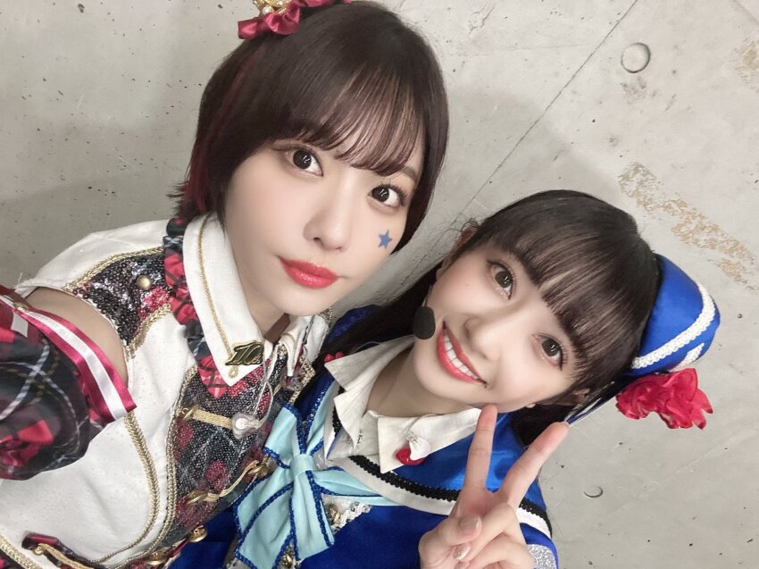 2girls, highres, komiya_arisa, looking_at_viewer, multiple_girls, photo_(medium), selfie, simple_background