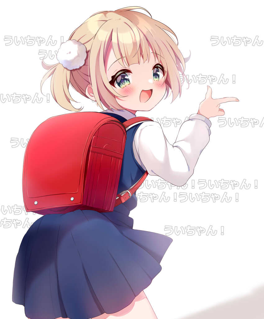 1girl, absurdres, ass, backpack, bag, blonde_hair, blue_dress, blush, commentary, cowboy_shot, dancing, dress, green_eyes, hair_ornament, hand_up, highres, index_finger_raised, indie_virtual_youtuber, kiyokura_meru, looking_at_viewer, medium_hair, open_mouth, pinafore_dress, pleated_dress, pom_pom_(clothes), pom_pom_hair_ornament, randoseru, red_bag, revision, shigure_ui_(vtuber), shigure_ui_(young)_(vtuber), shirt, shukusei!!_loli-kami_requiem, sidelocks, sleeveless, sleeveless_dress, smile, solo, text_background, translated, twintails, virtual_youtuber, white_background, white_shirt