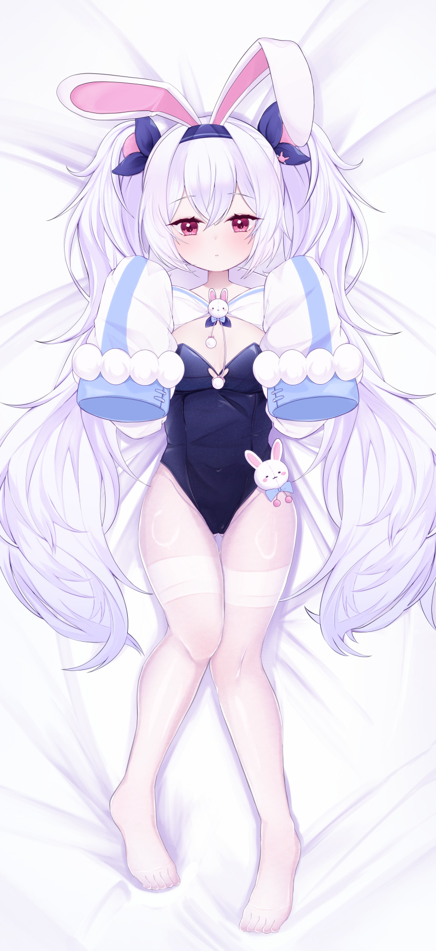 1girl, absurdres, animal_ear_hairband, animal_ears, azur_lane, blue_hairband, blue_leotard, breasts
