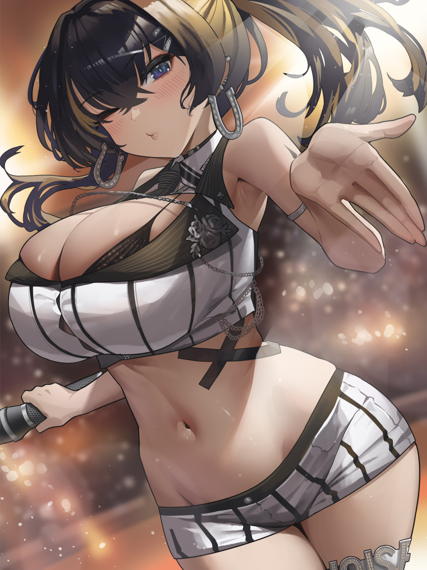 1girl, absurdres, arm_strap, bare_shoulders, between_breasts, black_hair, black_necktie, blonde_hair, blue_eyes, blush, breasts, cleavage, colored_inner_hair, cropped_shirt, dark-skinned_female, dark_skin, earrings, gloomyowl, goddess_of_victory:_nikke, hair_ornament, hairclip, high_ponytail, highres, holding, holding_microphone, jacket, jewelry, large_breasts, microphone, midriff, multicolored_hair, navel, necktie, necktie_between_breasts, noise_(classic_diva)_(nikke), noise_(nikke), off_shoulder_jacket, official_alternate_costume, one_eye_closed, ponytail, shorts, solo, stomach, streaked_hair, striped_clothes, striped_shorts, white_jacket, white_shorts