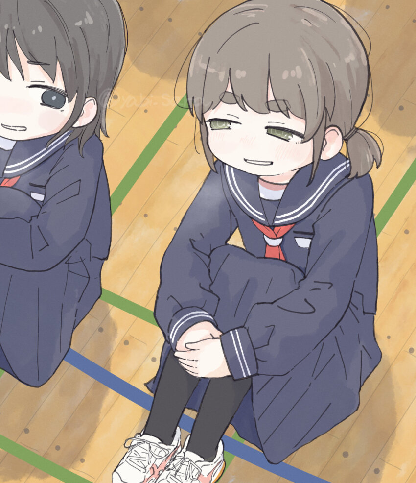 2girls, black_hair, blue_sailor_collar, blue_serafuku, blue_skirt, child, grin, highres