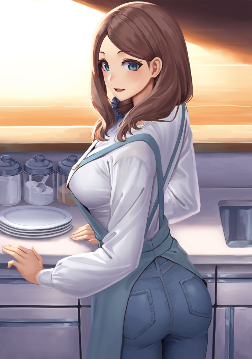 1girl, absurdres, apron, ass, blue_eyes, breasts, brown_hair, commentary_request, denim, fate/grand_order, fate_(series), green_apron, highres, indoors, jeans, kitchen, large_breasts, leonardo_da_vinci_(caster)_(fate), leonardo_da_vinci_(fate), leonardo_da_vinci_(mother)_(fate), long_hair, looking_at_viewer, looking_back, open_mouth, pants, parted_bangs, plate, ranma_(kamenrideroz), sink, smile, solo, sweater, white_sweater