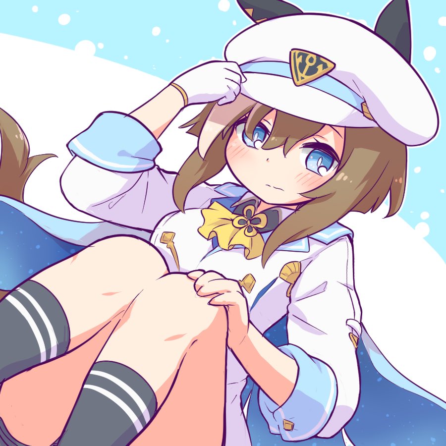 1girl, animal_ears, ascot, black_socks, blue_eyes, blush, breasts, brown_hair, cape, cheval_grand_(grand_itineraire)_(umamusume), cheval_grand_(umamusume), closed_mouth, feet_out_of_frame, gloves, hand_on_headwear, hat, horse_ears, horse_girl, horse_tail, jacket, long_sleeves, looking_at_viewer, minmin_(kemomofuri), multicolored_hair, short_hair, single_glove, sitting, small_breasts, socks, solo, streaked_hair, tail, umamusume, white_gloves, white_hat, white_jacket, yellow_ascot