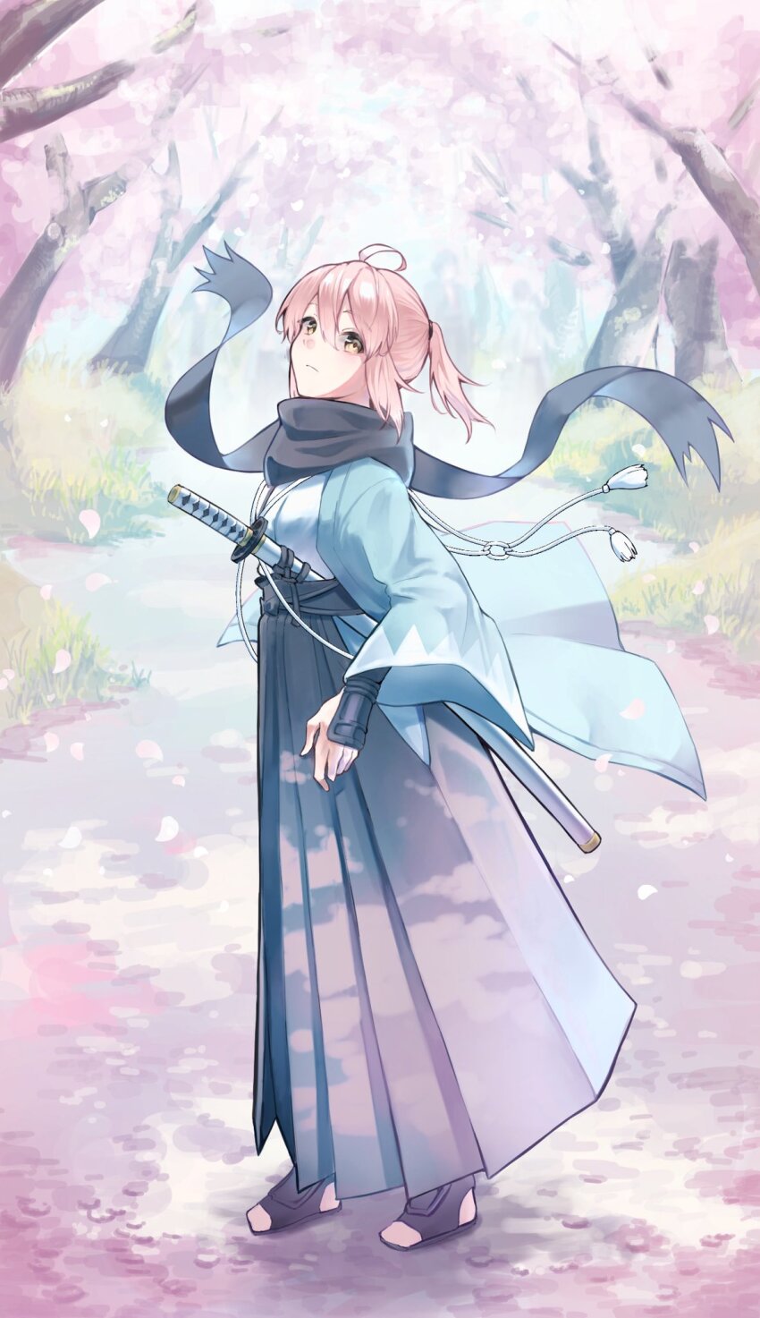 1girl, ahoge, black_scarf, blonde_hair, bow, fate/grand_order, fate_(series), hair_between_eyes