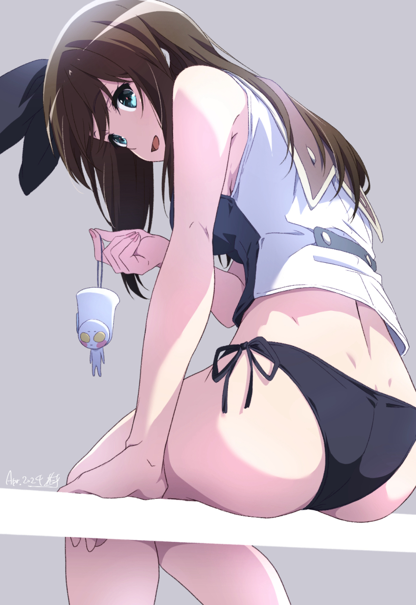 ass, bikini, black_hairband, blue_eyes, brown_hair, charm_(object), eupho-kun, hairband, hibike!_euphonium, highres, holding, holding_charm, kuroe_mayu, nii_manabu, string_bikini, swimsuit