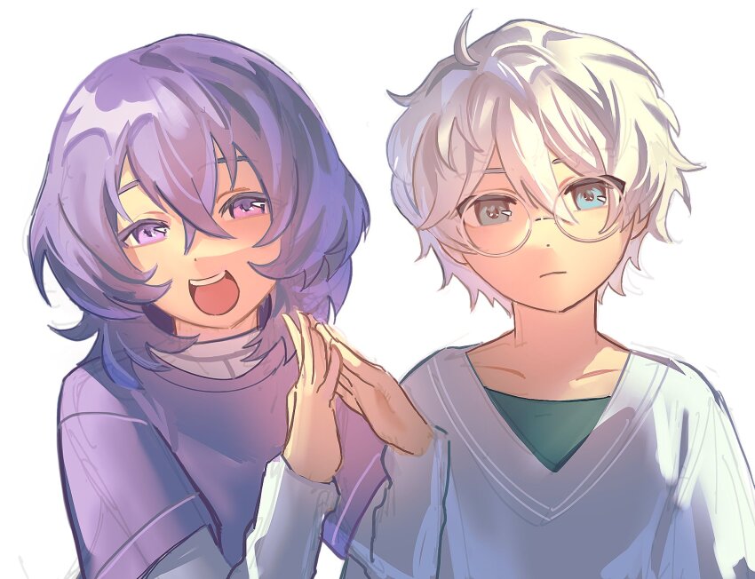 2boys, androgynous, babykatafan, blue_eyes, closed_mouth, ensemble_stars!, grey_background, grey_shirt