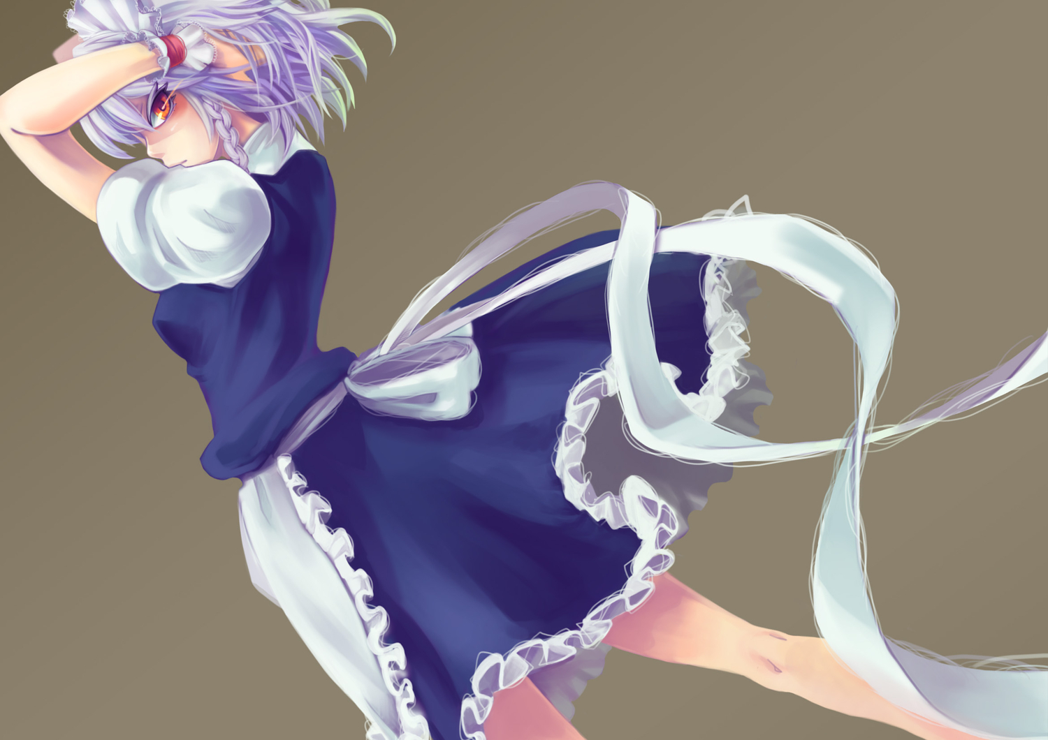dress, iroai_midodo, izayoi_sakuya, maid, red_eyes, touhou, white_hair, yellow_eyes