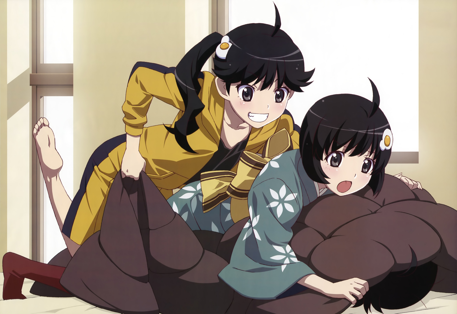 araragi_karen, araragi_koyomi, araragi_tsukihi, black_hair, male, megami, mizukami_rondo, monogatari_(series), nisemonogatari, scan