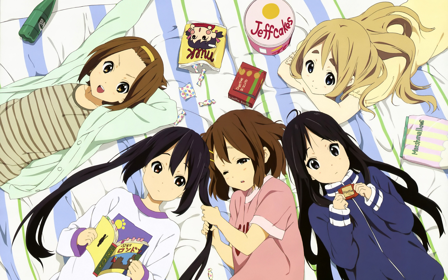 akiyama_mio, black_eyes, black_hair, blonde_hair, blue_eyes, book, brown_eyes, brown_hair