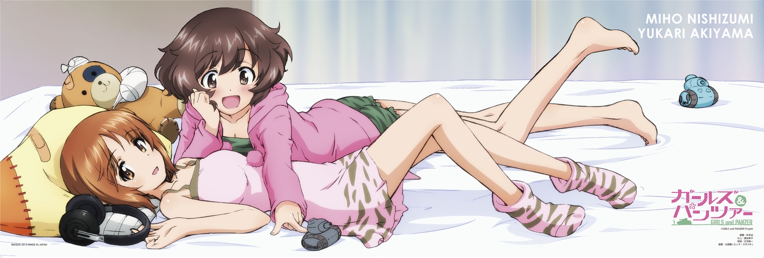 akiyama_yukari, bed, girls_und_panzer, headphones, nishizumi_miho, sugimoto_isao, teddy_bear