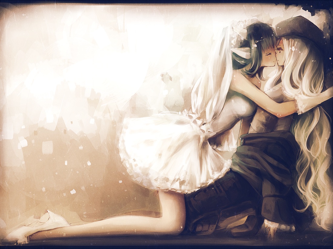 2girls, elbow_gloves, gloves, hat, long_hair, original, qtonagi, shoujo_ai, wedding_attire