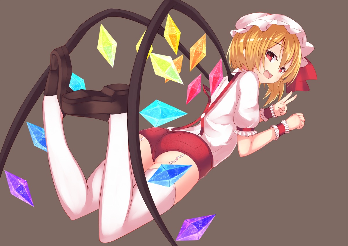 flandre_scarlet, ponkotsu_(ayarosu), shorts, thighhighs, touhou, vampire
