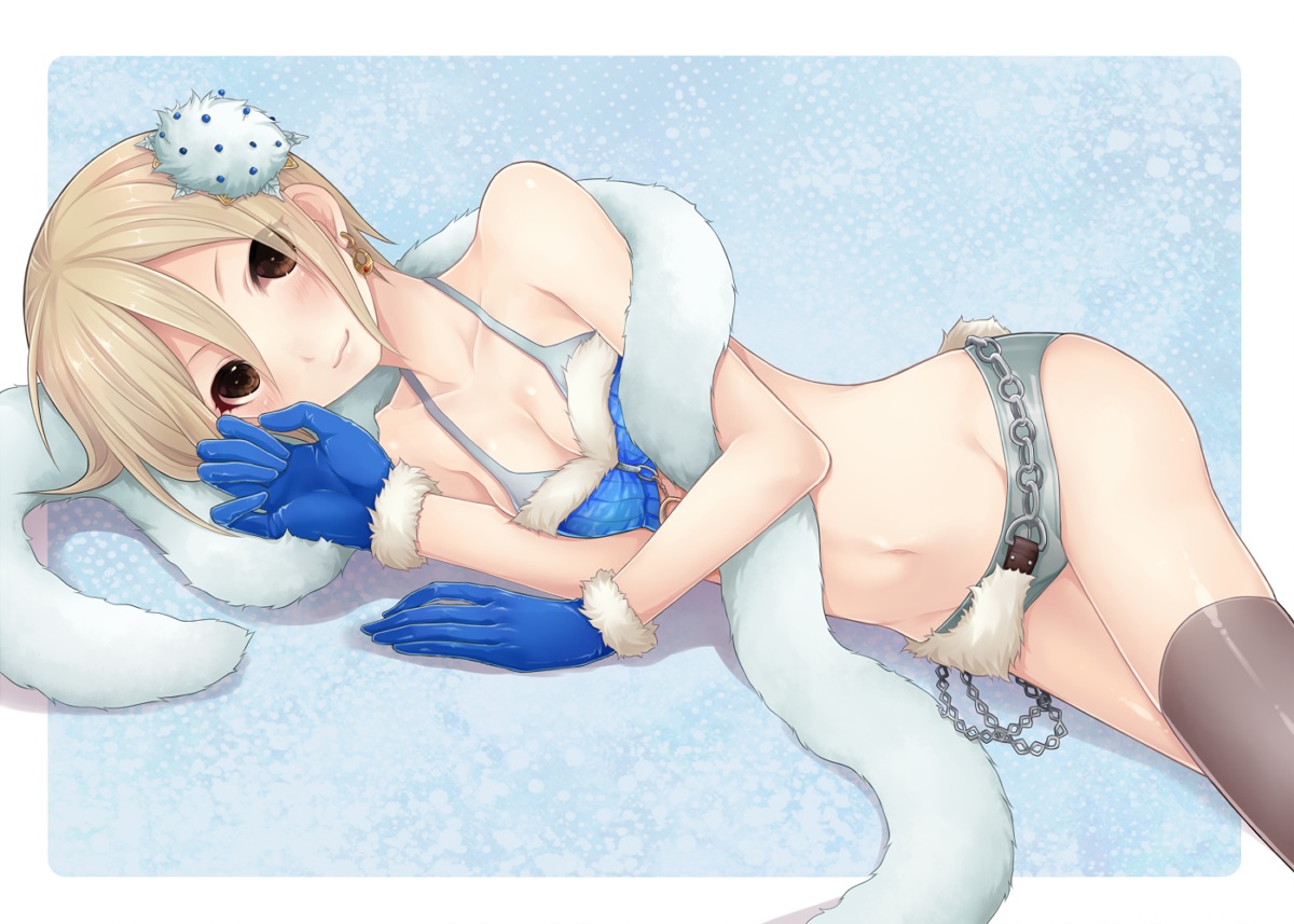 blonde_hair, blush, breasts, brown_eyes, cleavage, gloves, hinaame, idolmaster, idolmaster_cinderella_girls, navel, shiomi_shuuko, short_hair