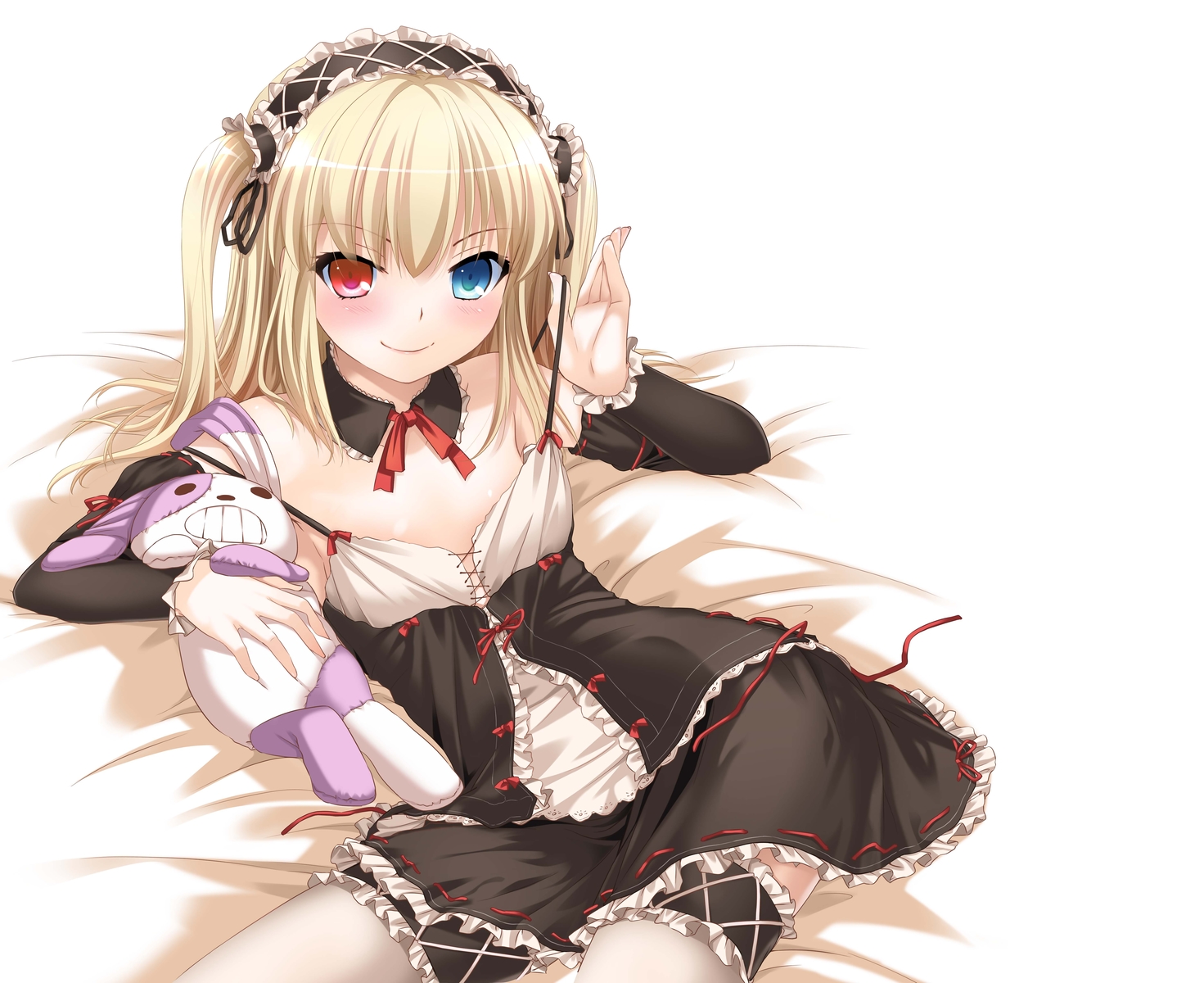 bicolored_eyes, blonde_hair, boku_wa_tomodachi_ga_sukunai, goth-loli, hasegawa_kobato, loli, lolita_fashion, nakajima_yuka, thighhighs, white