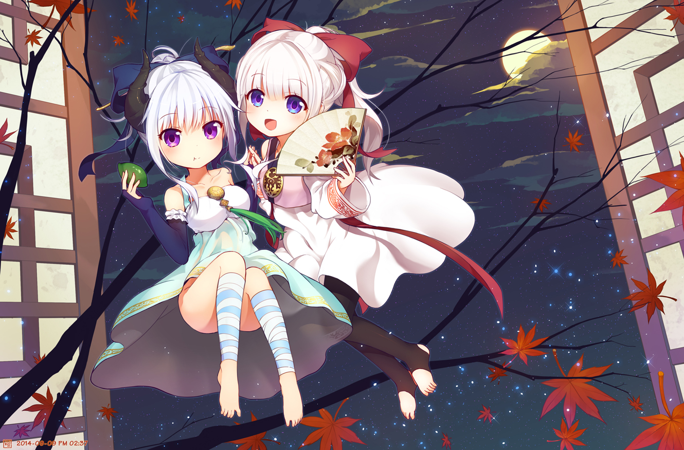 2girls, blue_eyes, dress, fan, horns, jakoujika, moon, original