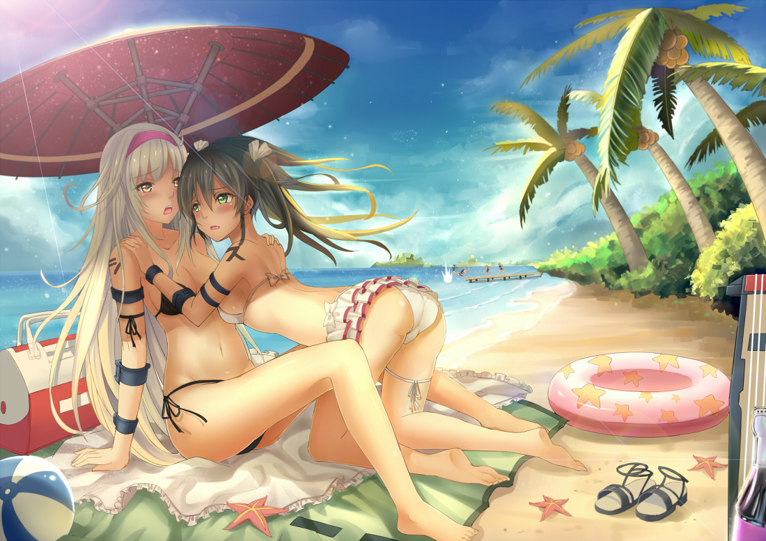 2girls, anthropomorphism, ass, ball, beach, bikini, green_eyes, green_hair, headband, kantai_collection, long_hair, navel, ribbons, shoujo_ai, shoukaku_(kancolle), swim_ring, swimsuit, tree, twintails, umbrella, white_hair, yellow_eyes, yeluno_meng, zuikaku_(kancolle)
